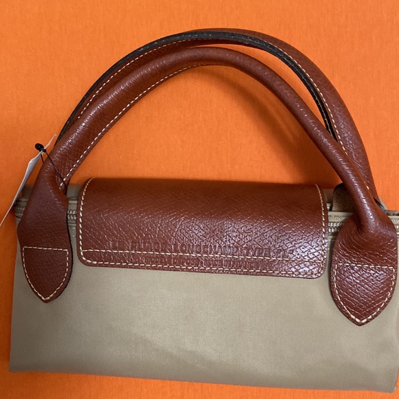 COPY - Longchamp vintage original handbag Le Pliage WITH HANDLE
Cognac Recycled… - Picture 11 of 12
